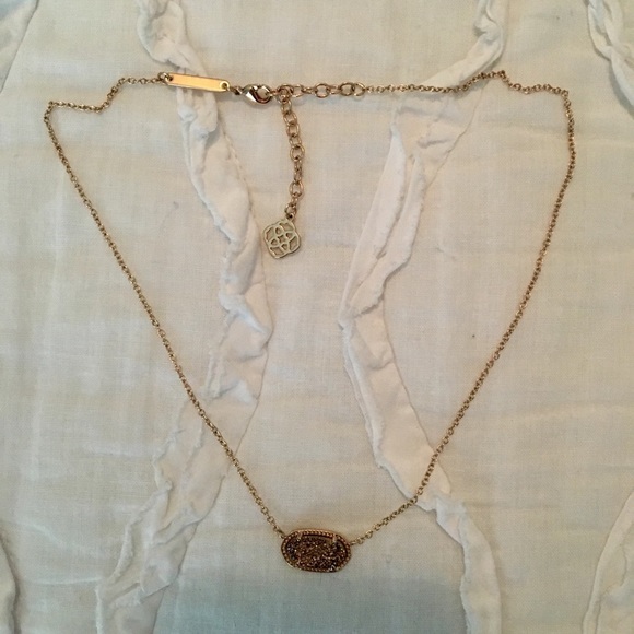 Kendra Scott Rose Gold Pendant - Picture 2 of 3
